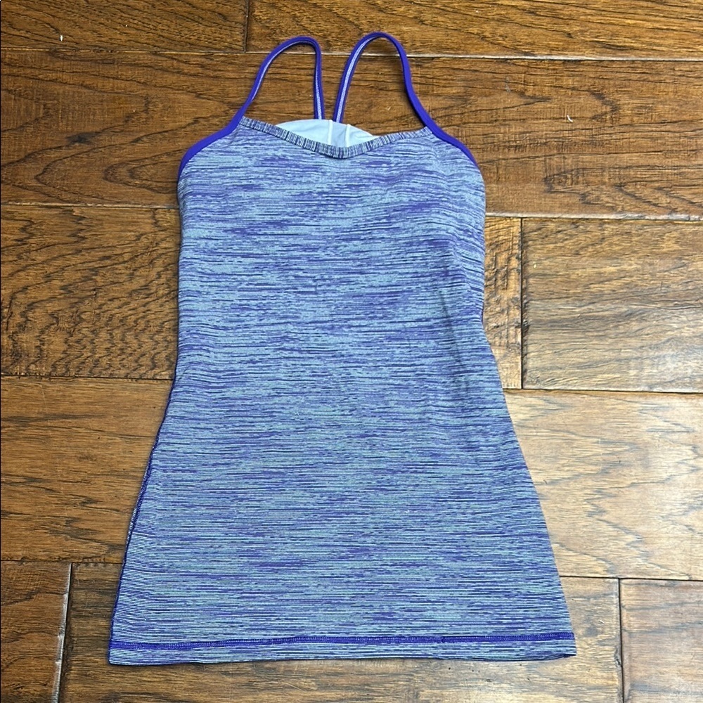 Lululemon tank